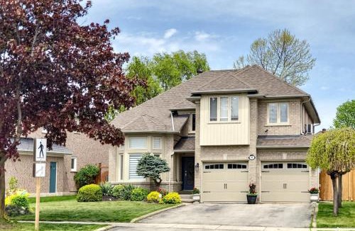Markham House | The Boxwood Executive Suite