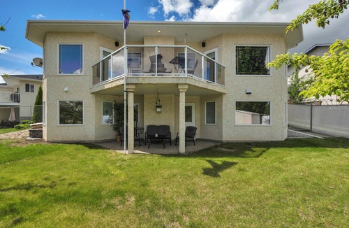Devon House | The Captain's Landing