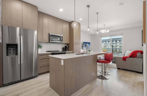 Calgary Apartment | The Cornerstone | Near Airport | Gym | Modern 2/BR