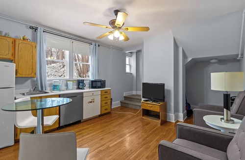 Waterford Valley Apartment | The Fogo Cozy 1BR Parking + Wi-Fi