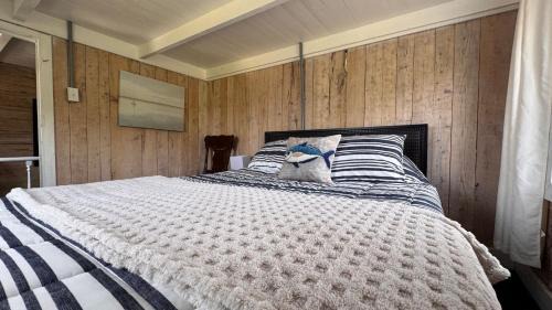 Fortune Harbour House | The Glavine Getaway