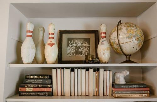 Shelby House | The Hatchery House Spacious Historic Getaway