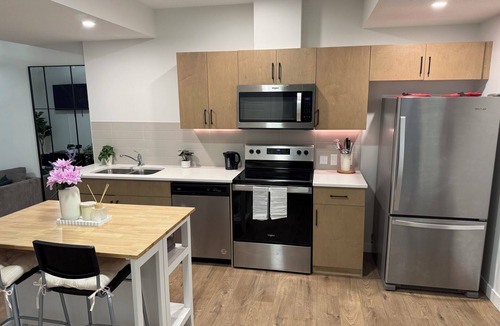 Southwest Calgary Apartment | The Haven at Pinecreek