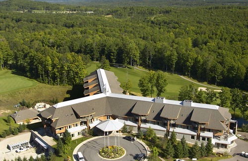 Bellaire Hotel | The Lodge at Cedar River, Shanty Creek Resort