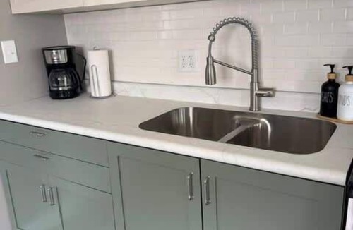 Put-in-Bay Apartment | The Nancy 2 Bedroom Apartment in Put in Bay