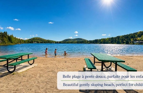 Sainte-Lucie-des-Laurentides House | The Pantouflard, Private hot tub, Beach, kayaks