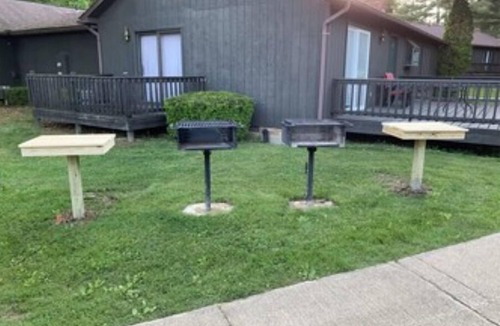 Apple Valley Condo | The Pines of Apple Valley. 31 Beautiful Vacation Cabins.