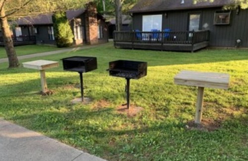 Apple Valley Condo | The Pines of Apple Valley. 31 Beautiful Vacation Cabins.