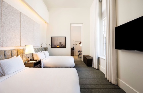 Buffalo Hotel | The Richardson Hotel