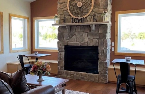 Naples Bed & Breakfast | The Seneca Suite, Upper Level, At Morelliville Farms