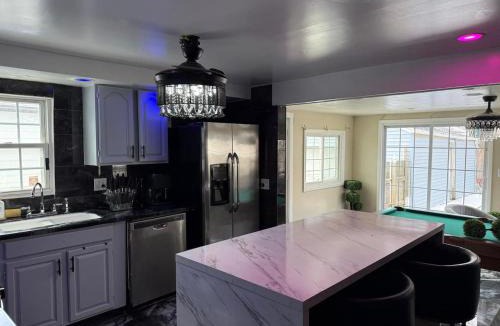 Buffalo House | The Slate and Stone House