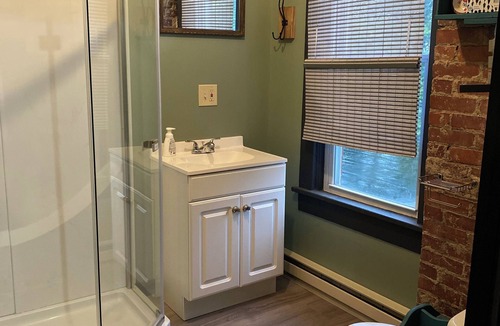 Ashland Apartment | The Turtle Inn Downtown Ashland, Ohio