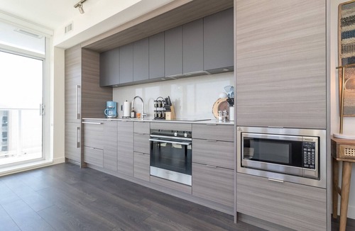 Downtown Victoria Condo | The Vista-Views from 15th Floor, Work Desk and AC