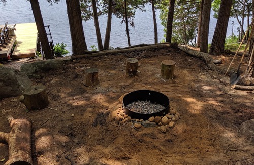 Bala Cottage | The Yellow Cottage - Modern Rustic, SW Exposure, 315' Shore, Scandinavian Sauna!