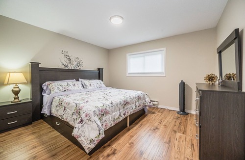 Tobermory Cottage | This cottage is a 5 bedroom(s), 2 bathrooms, located in Northern Bruce Peninsula, ON.