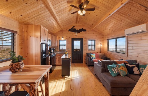 Escanaba Cabin | Tiny Log Cabin on Lake Michigan Shore Full Week Rental
