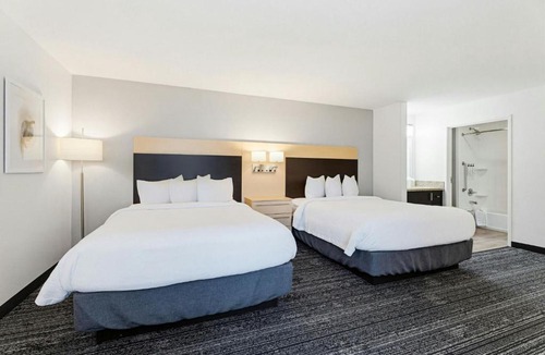 Auburn Hills Hotel | TownePlace by Marriott Suites Detroit Auburn Hills