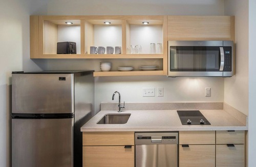 Canfield Hotel | Towneplace Suites By Marriott Canfield