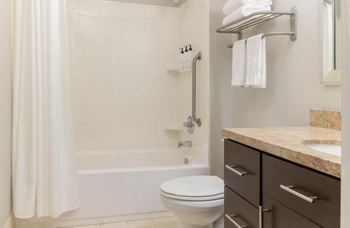 Erie Hotel | TownePlace Suites by Marriott Erie