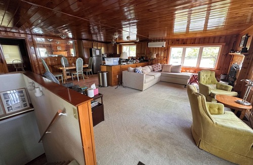 Franklin Cottage | Tranquil Lakeside 2-Bedroom Cottage w/Optional Bunkhouse