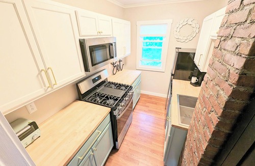 Westside Apartment | Two-Bedroom Apt, 2nd Floor, Near SYR Downtown