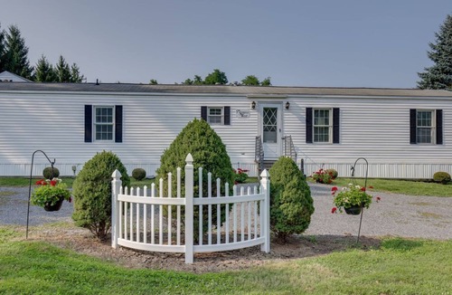 Lakemont House | Unwind in the heart of the FingerLakes