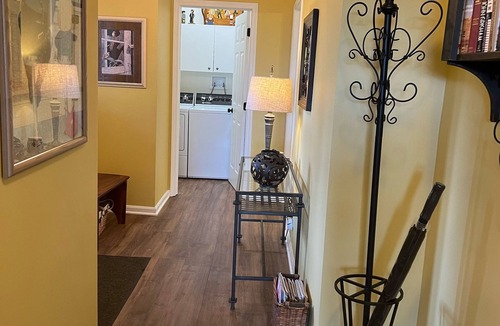 Perrysville Cottage | VALLEY VIEW COTTAGE Secluded Mohican Area, Treehouse, Pizza Oven, Pond