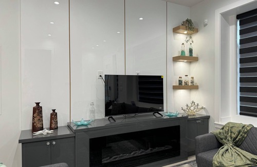 Fraserview House | Vancouver Elite Retreat