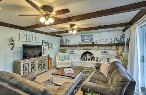 Vermilion House | Vermilion River Home w/Hot Tub & Private Dock!