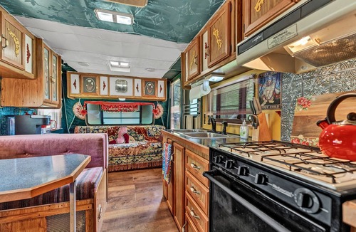 Black Creek RV Rental | Vintage Gypsy Camper Glamping Near Ellicottville NY