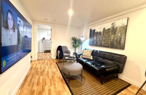 Saskatoon Downtown Apartment | VIP YXE University Character Home