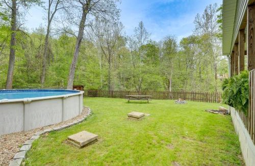 Loudonville House | Walk to River: Loudonville Retreat w/Hot Tub!