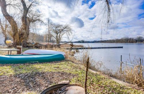 Coldwater House | Waterfront Cottage with Dock on Dragon Lake!