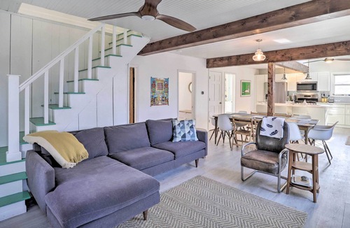 Lakeside Cottage | Waterfront Lakeside Michigan Vacation Rental