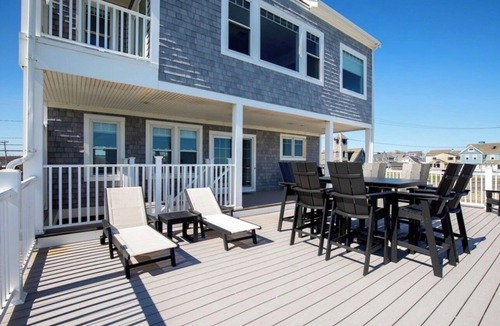 Brant Rock House | Waterfront Marshfield Retreat with Direct Beach Access