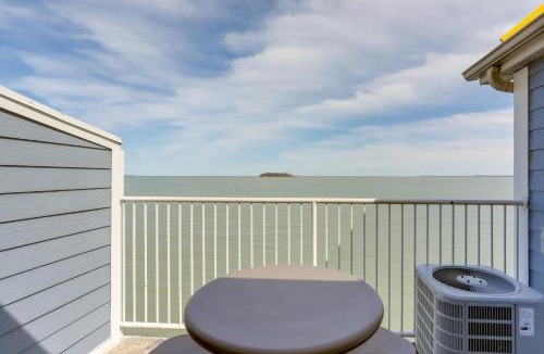 Put-in-Bay House | Waterfront Middle Bass Condo w/Lake Erie Views!