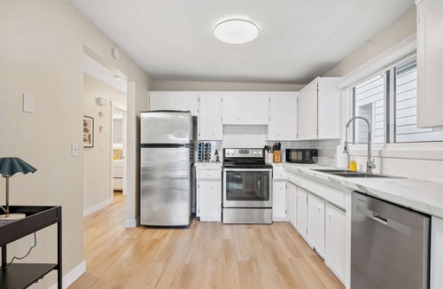 Inglewood Apartment | Welcome to your home away from home in Calgary!