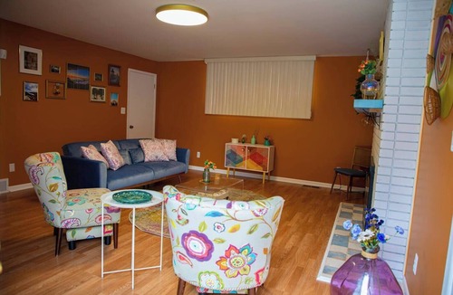 Dearborn Heights House | Welcoming 3-bedroom house with AC in Dearborn Heights