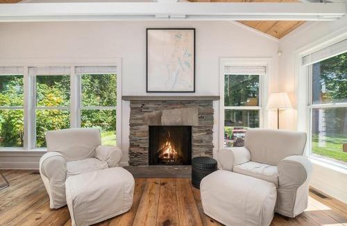 Glen Arbor House | White Pines Cottage