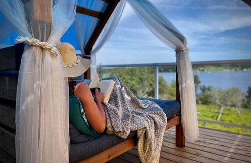 Lower LaHave House | Whitecaps Cabana for Couples