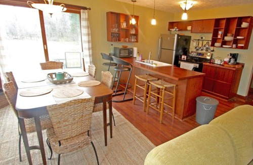 Kelleys Island House | Whitetail Retreat - 3Bedrooms/2Bathrooms
