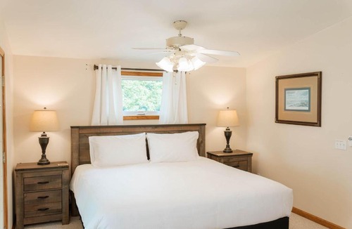 Town of Benton House | Wine Country Lodge a Family-Friendly Getaway