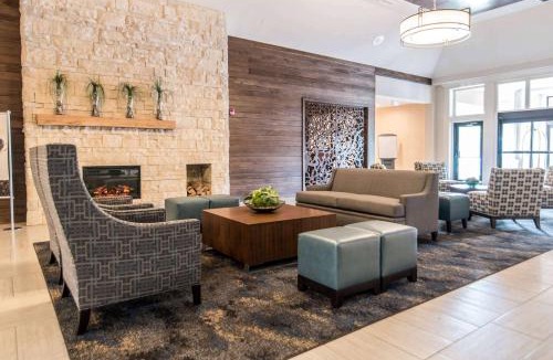 Westlake Hotel | Wyndham Garden Westlake