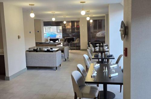 Downtown Rochester Hotel | Wyndham Rochester Downtown