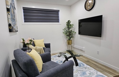 Saskatoon House | Xquisithomes: More than a stay, it's an experience