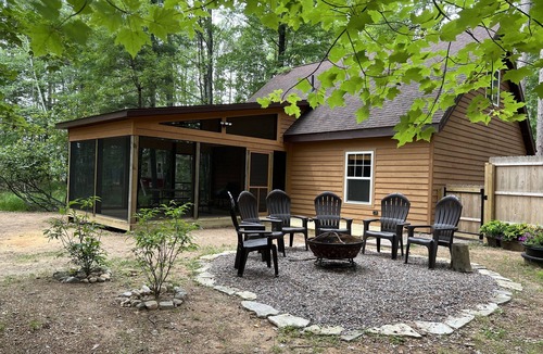 Eagle River Cottage | Year Round Luxury Cottage - Eagle River