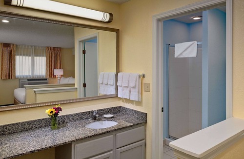 Westlake Hotel | Your Home Away From Home! Free Parking, Pets Allowed