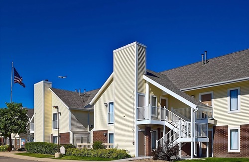 Westlake Hotel | Your Home Away From Home! Free Parking, Pets Allowed