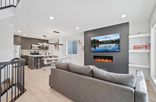 North Central Edmonton House | Your Own Modern House in the Heart of Edmonton
