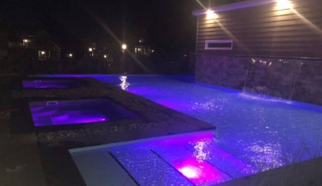 1 Bdrm Condo Aqua Park & ​Pool - Arcade, FP